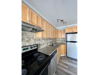 AMAZING OPPORTUNITY RARE! Beautiful 1-bedroom unit in the - photo 7