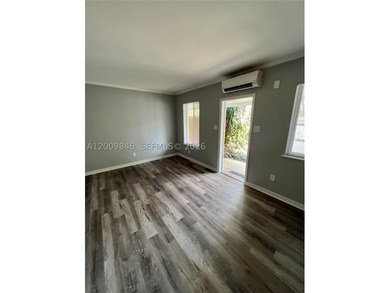 AMAZING OPPORTUNITY RARE! Beautiful 1-bedroom unit in the - photo 8