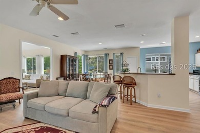 Welcome home to this charming custom floorplan, ideally situated - photo 10