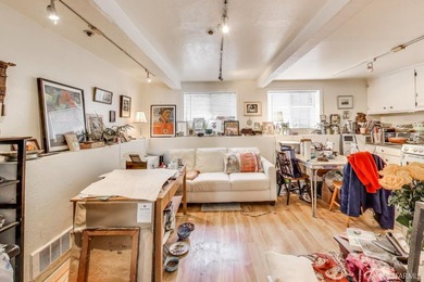 Truly a rare opportunity for this NEWLY painted 5 units 5 baths - photo 13