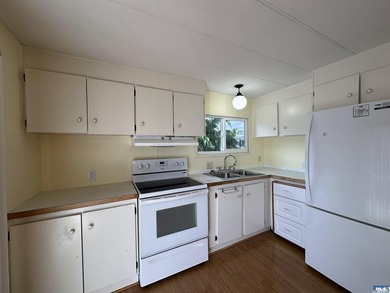 Welcome home to this charming 2-bedroom, 1-bath home in Juniper - photo 14