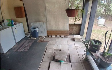 This Silver Lake package includes a durable 2BD/1BA block home - photo 15