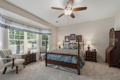 Welcome home to this charming & beautifully updated retreat - photo 17