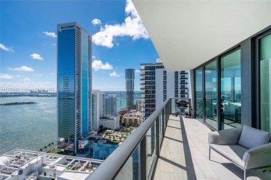 Introducing *Icon Bay,* an extraordinary residential masterpiece