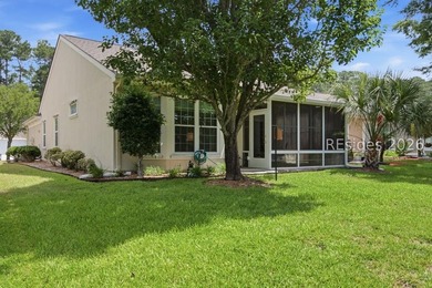 Welcome home to this charming & beautifully updated retreat - photo 26