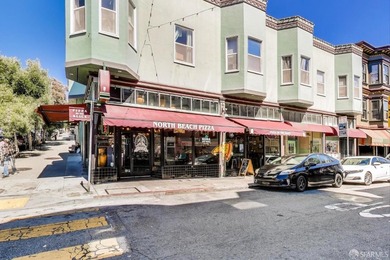 Truly a rare opportunity for this NEWLY painted 5 units 5 baths - photo 32