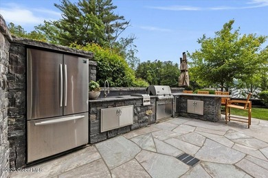 Brilliant Craftsmanship custom designed to maximize views of - photo 44