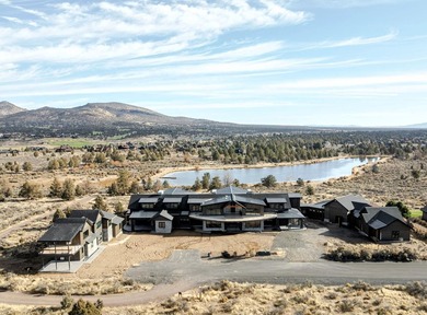 Among Central Oregon's most exceptional luxury estates, this - photo 4