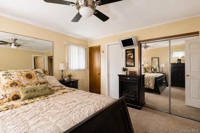 Opportunity knocks in Mastic Beach! This 3-bedroom, 2-bath ranch - photo 13