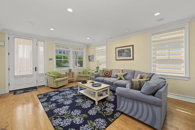 CUSTOM LEEDS-BUILT HOME JUST TWO BLOCKS TO THE BEACH! Built in - photo 9