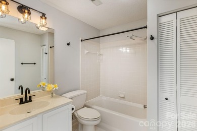 Perfect for anyone seeking quality craftsmanship and upscale - photo 30