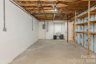 Perfect for anyone seeking quality craftsmanship and upscale - photo 34