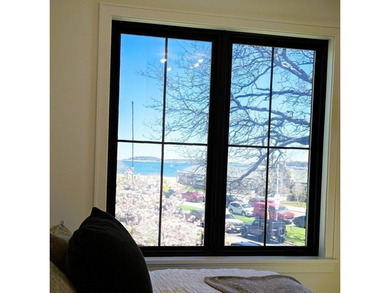 Stunning Coastal Living Steps from the Ocean. *Beachside - photo 6