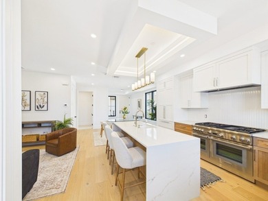 Stunning Coastal Living Steps from the Ocean. *Beachside - photo 9