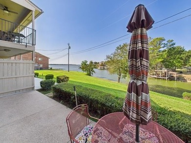 Lake Condo For Sale in Gun Barrel City, Texas