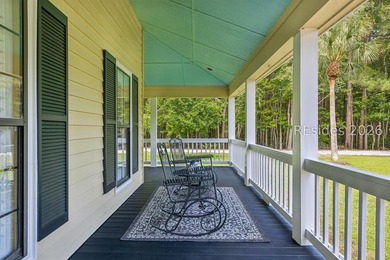 Tucked behind wrought iron gates on over four private, fenced - photo 9