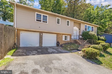 (private lake, pond, coastal) Home For Sale in Fort Washington Maryland