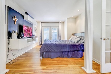 This charming split foyer home features an open floor plan with - photo 9
