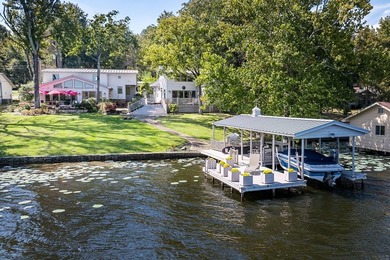 Lake Home For Sale in Athens, Texas