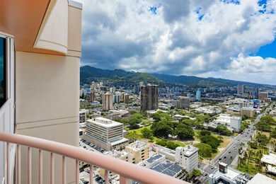 Rarely available penthouse residence at One Archer Lane, a - photo 8