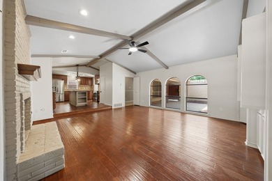 Nestled in the heart of highly sought-after Canyon Creek, this - photo 5