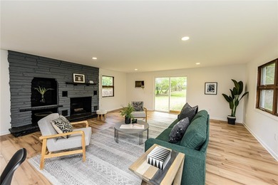 Welcome to 40 Mac Arthur Rd! Deal died, no fault to the seller - photo 14