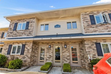Lake Condo For Sale in Surfside Beach, South Carolina