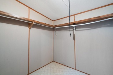HANDICAP ACCESSIBLE! FHA VA WELCOME! CLOSE IN LOCATION! STORAGE - photo 24