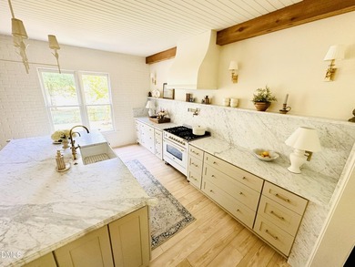 A unique opportunity to acquire a furnished luxury turn-key home - photo 27