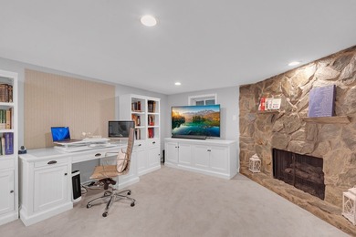 Welcome to this very clean, meticulously maintained, and - photo 30