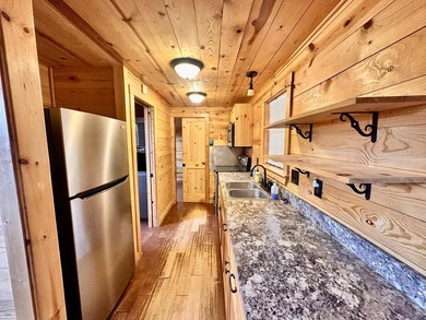 Charming West Texas Homestead. Move in Ready. Cabin with Wood - photo 3