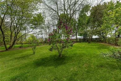 Welcome to 40 Mac Arthur Rd! Deal died, no fault to the seller - photo 34