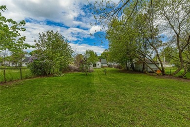 Welcome to 40 Mac Arthur Rd! Deal died, no fault to the seller - photo 36