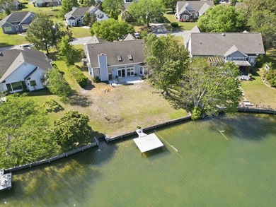 3BR Waterfront Home with Personal Dock in Southwood - Surfside - photo 6