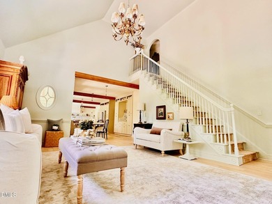 A unique opportunity to acquire a furnished luxury turn-key home - photo 36