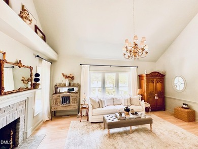 A unique opportunity to acquire a furnished luxury turn-key home - photo 37