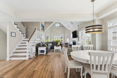 Exceptional ocean views and a premier Gardens location set the - photo 5