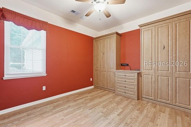 Welcome to 12 Walden Lane, a beautifully maintained one-owner - photo 7