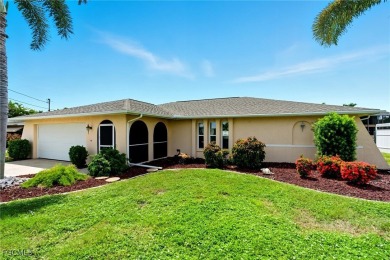 Cape Coral Lakes Area Home For Sale in Cape Coral Florida