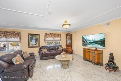 Nestled on a quiet, private block, this beautifully maintained - photo 12