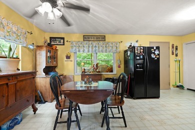 What an amazing deal!! If you are looking for a lake house, this - photo 14