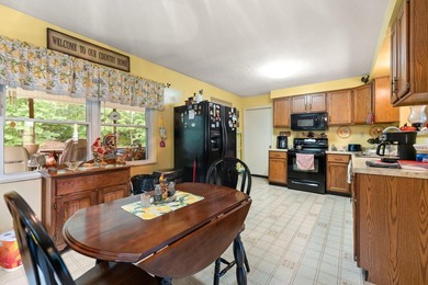What an amazing deal!! If you are looking for a lake house, this - photo 15