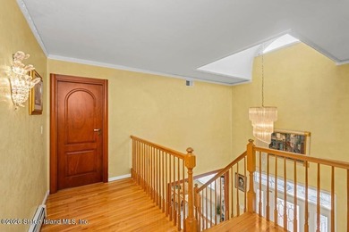 Nestled on a quiet, private block, this beautifully maintained - photo 15