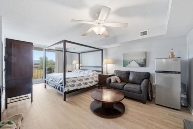 Exceptional opportunity to own a rare 4BR/4BA lockout unit in - photo 17