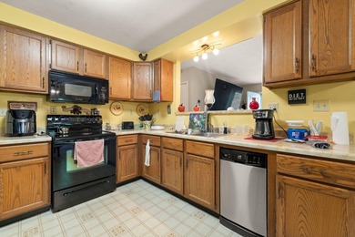 What an amazing deal!! If you are looking for a lake house, this - photo 17