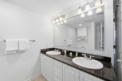Exceptional opportunity to own a rare 4BR/4BA lockout unit in - photo 23