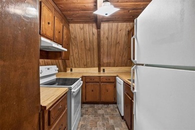 Tucked away on 2.5 beautiful usable acres, 421 Lusk Court offers - photo 24
