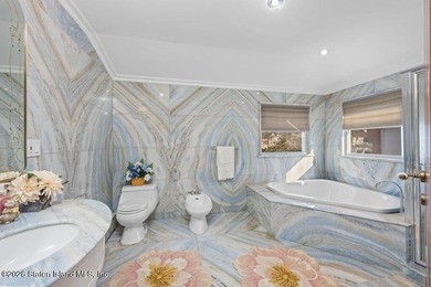 Nestled on a quiet, private block, this beautifully maintained - photo 25