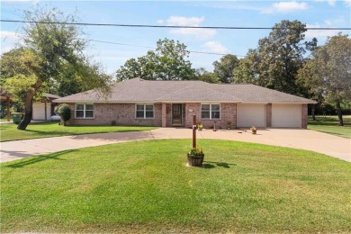 Lake Tonkawa Home For Sale in Hilltop Lakes Texas