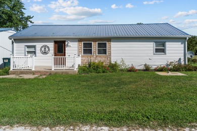 Lake Home Sale Pending in Monticello, Indiana